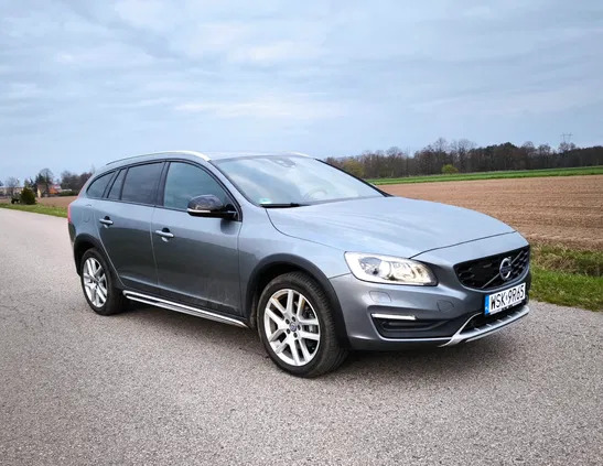 volvo Volvo V60 cena 59900 przebieg: 178160, rok produkcji 2016 z Suraż